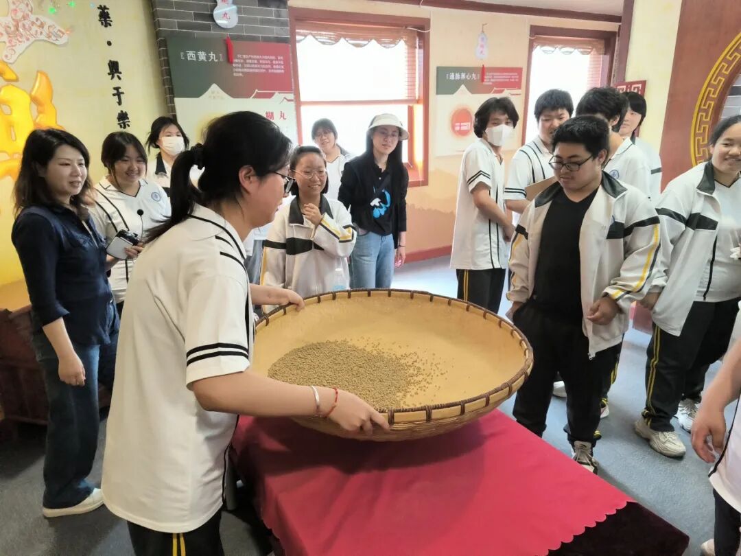 图片9.jpg